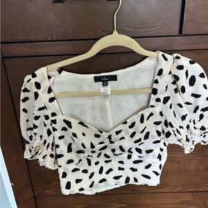 Lulus - cropped black and white blouse